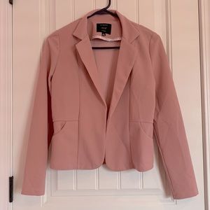 IRIS Pink Suit Women